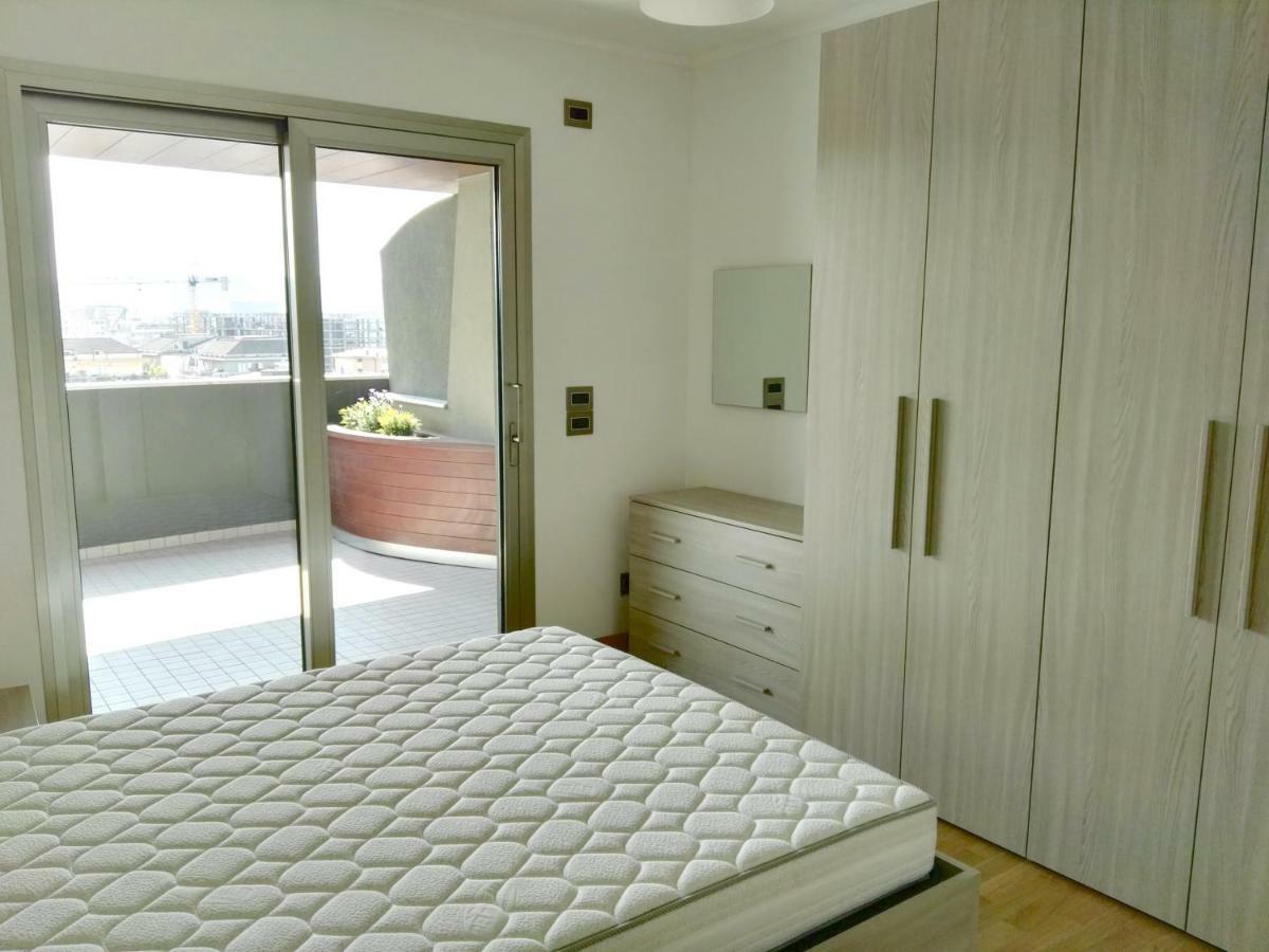 Torri Camuzzi Exclusive Luxury Apartment Pescara Ngoại thất bức ảnh